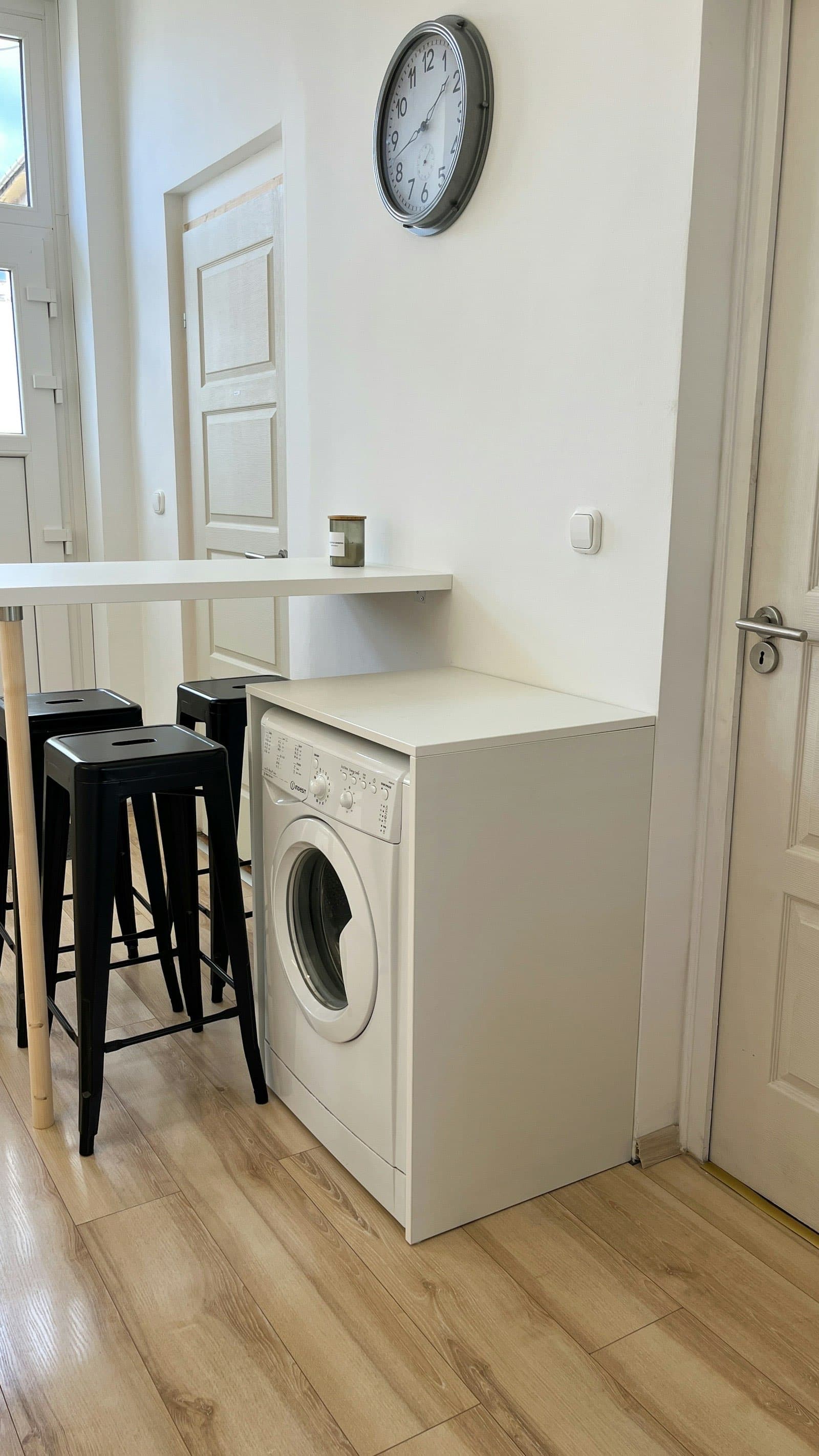 Wesselenyi shared space 8